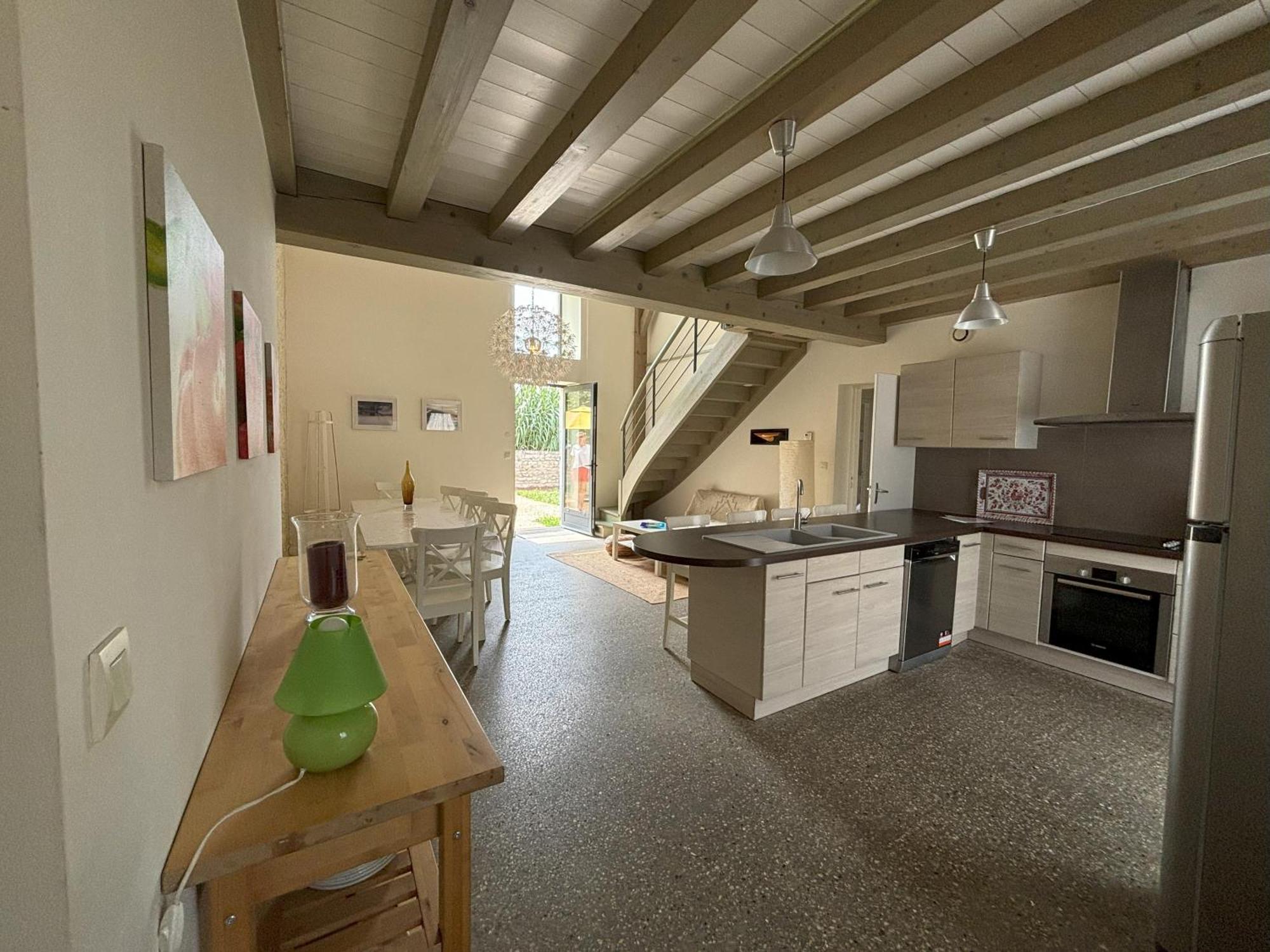 Le Domaine Des Aguins Guest House Saujon Bagian luar foto